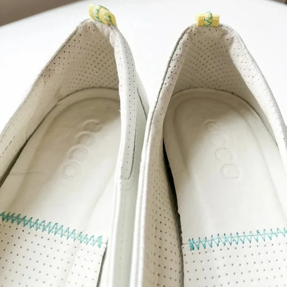 Ecco Lite Skimmer Flats Off White size 38 Womens Comfort Coastal - Picture 4 of 12